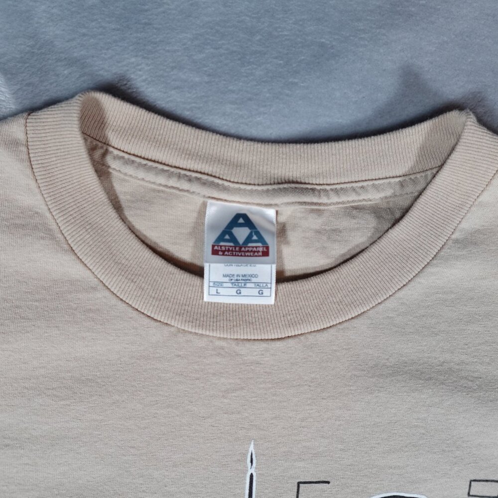 Vintage Im Hiding From The Cops Funny T Shirt Mens L Slim Fit Y2K Small Flaw! - Picture 2 of 7